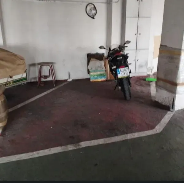 Plaza para moto en Basauri
