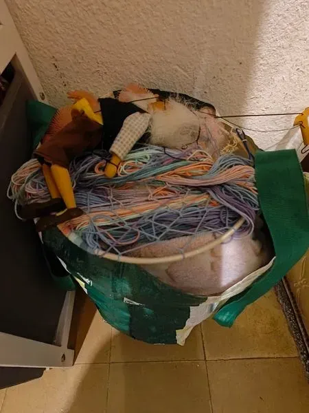 Bolsa con ropa niña 6-8 años
