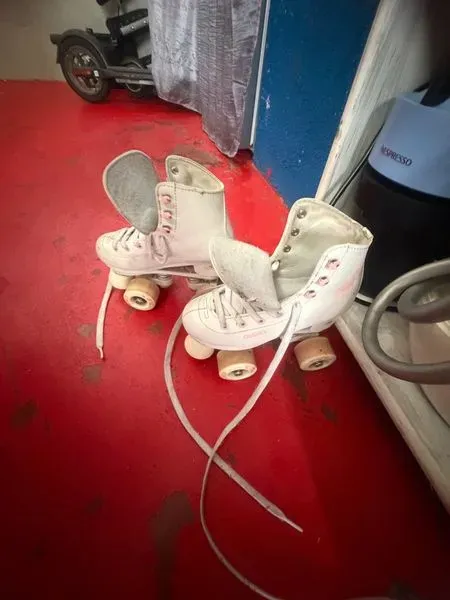 Patines clásicos blancos 4 ruedas