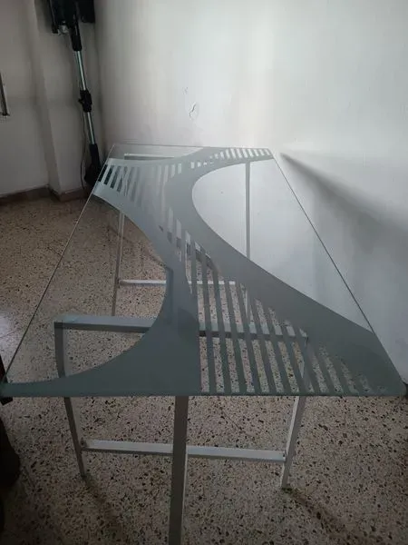 Mesa escritorio esquinera cristal