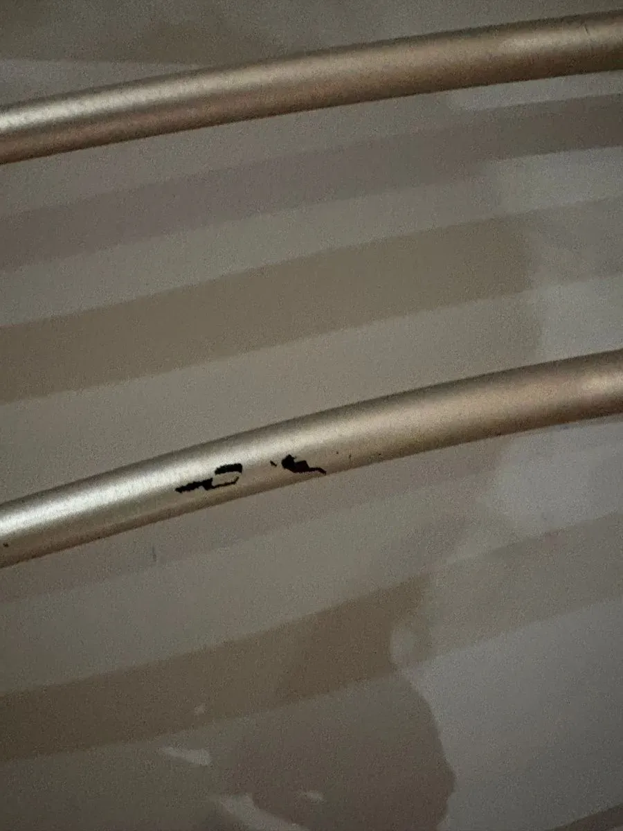 Cabecero de cama metálico (foto 4)