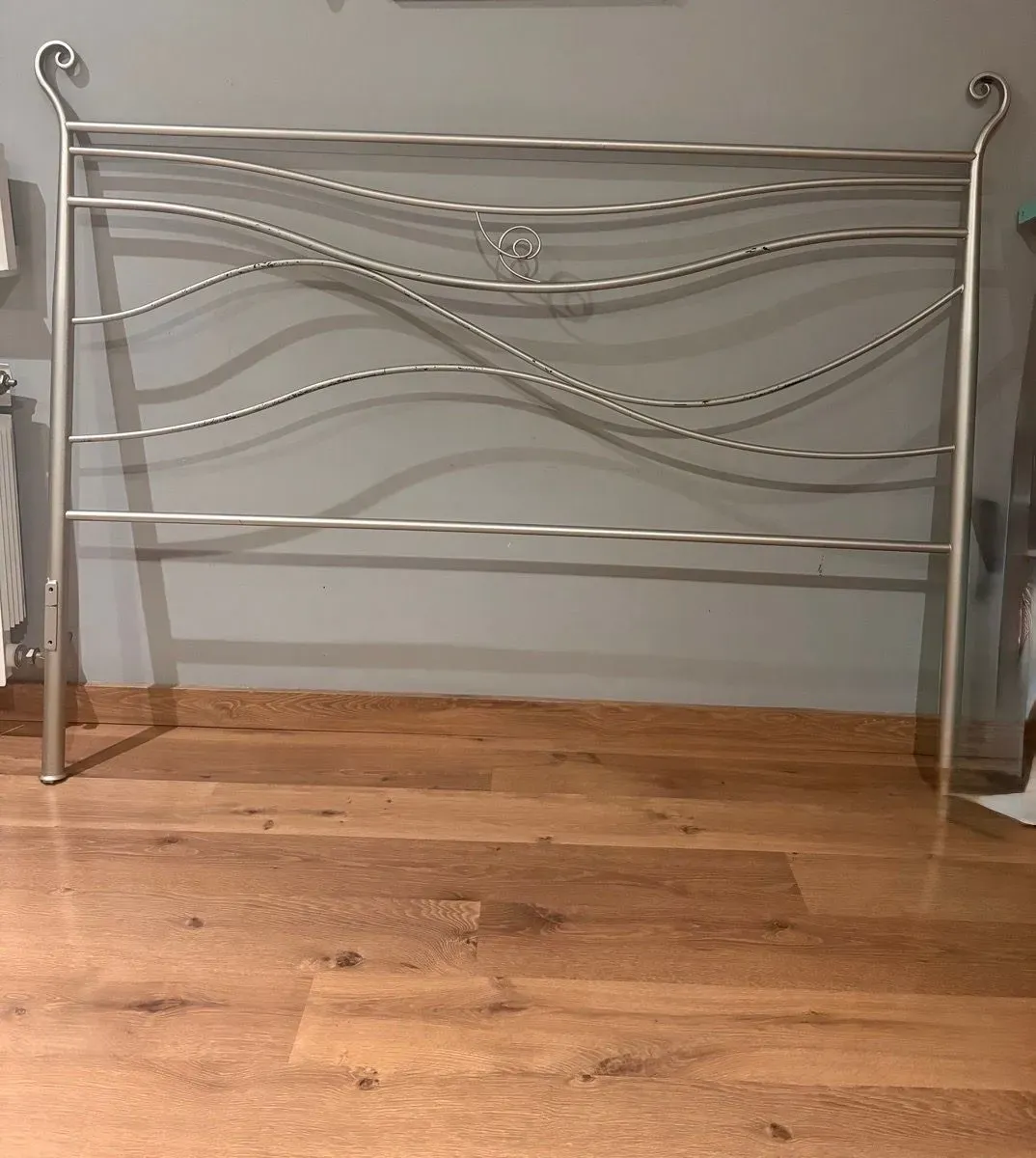 Cabecero de cama metálico (foto 5)