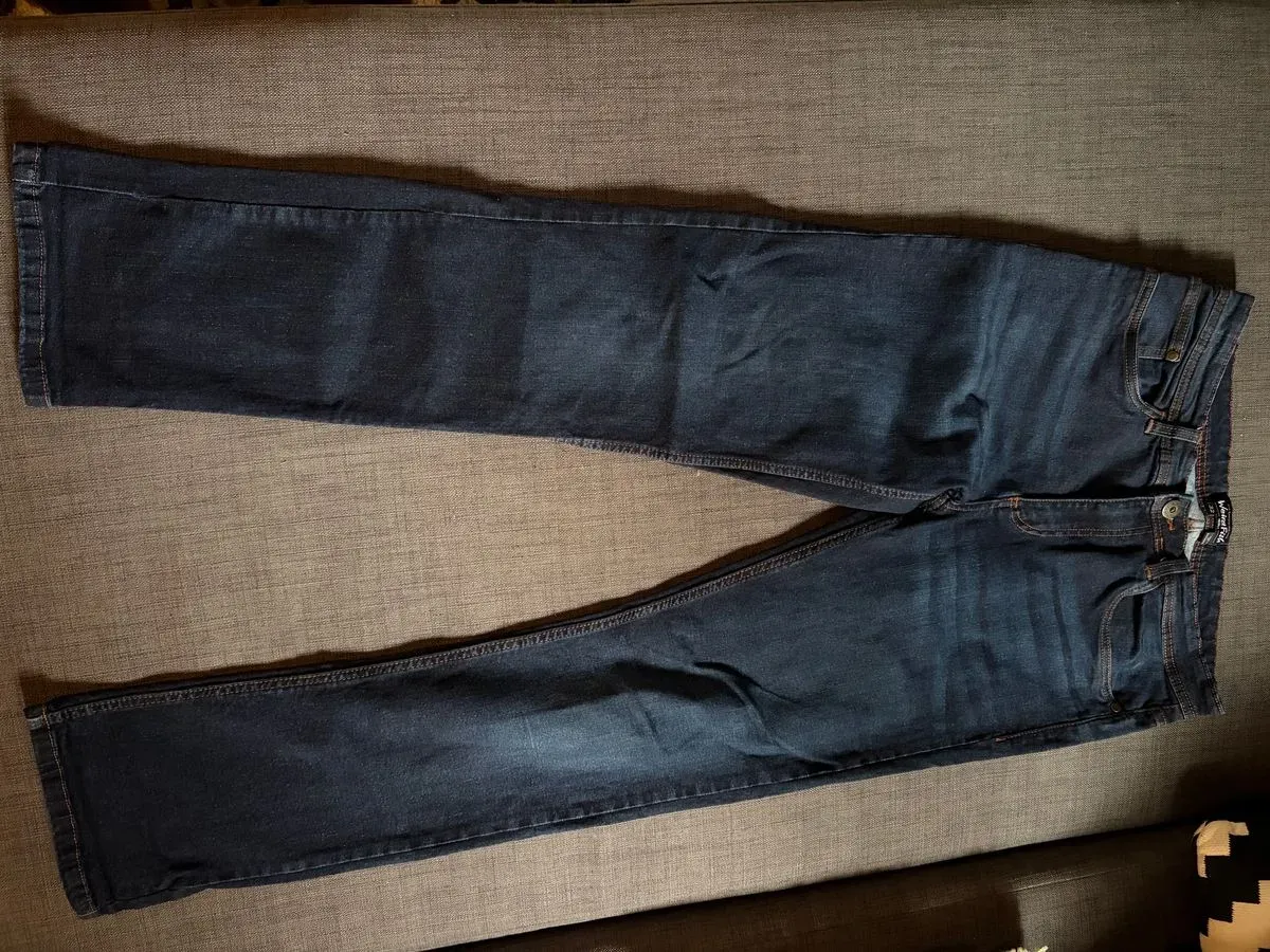 Vaqueros azul oscuro hombre (foto 1)