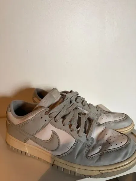 Zapatillas Nike Dunk grises