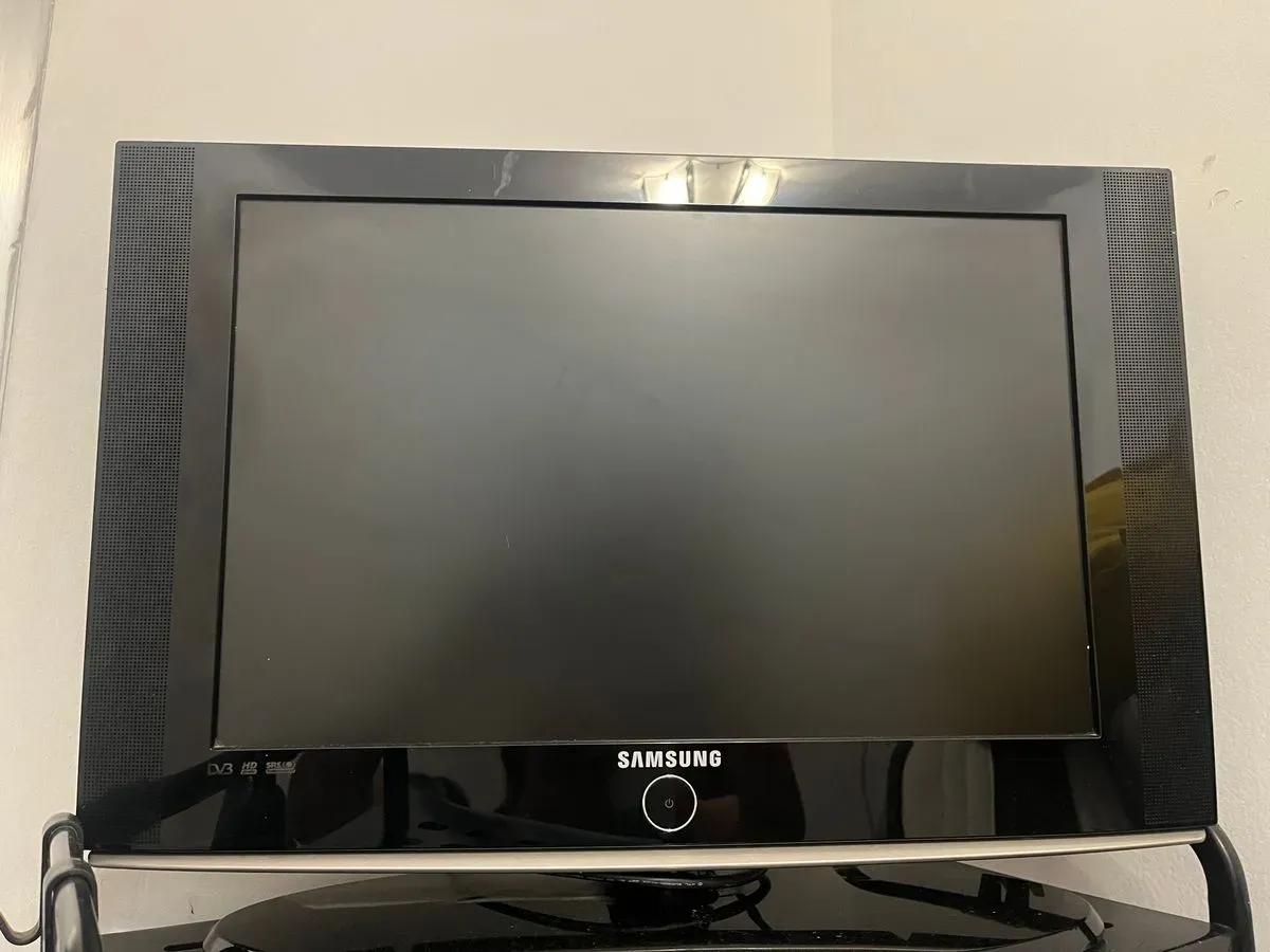 TV Samsung LCD 26 pulgadas (foto 2)